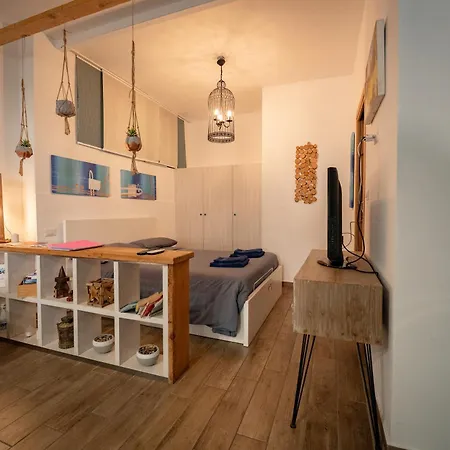 Holiday home Donna Ilaria A Chiaia